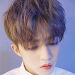 신비로움 그 <b>자체</b>인 <b>남</b><b>돌</b>