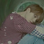 [방탄소년단] 윤기옷 불탄흔적아니야??