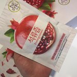 시어머니가 석류즙 보내주셨어요~