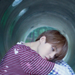 [방탄소년단] 옷에 색 바랜거 둘만 <b>그러네</b>???