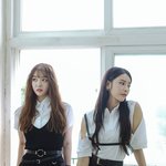 좀 교복입고 이런거 안하면 안되나