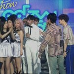 [EXO] 그리고 <b>이</b>사진으로 계속 <b>지랄</b>하는데