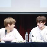 [강다니엘] 강센터 윙 예뻐해줘서 고마워~ 윙톡에서놀러왔어
