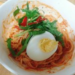 방금 비빔<b>국수</b> 만들어봤어