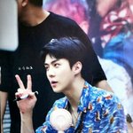 [세훈] 170813 <b>신촌</b> 팬사인회 프리뷰3