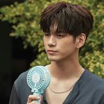 [댓글부탁해] 어제 강남지하철에서 옹성우닮은<b>사람봄</b>