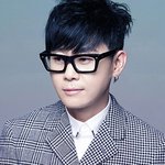 얘들아 이 분 나이 <b>예측</b>해봐!!