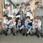 [EXO] 누가 <b>데뷔</b>앨범으로 <b>초동</b> 41만을 찍냨ㅋㅋㅋ미쳤어진짜