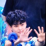 [시우민] 시우민의 인사법