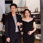 이동건이랑 같이온 조윤희 <b>배</b>부른 모습