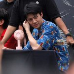 [세훈] 170813 <b>신촌</b> 팬사인회 고화질3