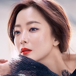 <b>우아</b>한 그녀 김희선의 방부제 미모
