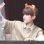 [박우진] 셀카<b>참새</b>