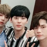 [EXO] 순서대로 <b>체대</b> 경영 연영