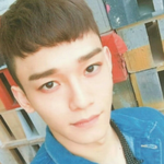 [CHEN] 나 <b>지금</b> 덕질하는데 다 들어와 이거 봐