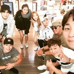 야 이거 <b>재현</b> 밑에 있는 사람 누군지 아는 애 없음?