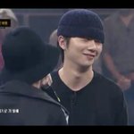 나랑 같이다니는애들중에 쇼미보는애가 없어서슬프다