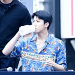 [세훈] 170813 <b>신촌</b> 팬사인회 고화질34
