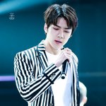 [EXO] 내가 세훈이 사진을 몇개 주웠는데 봐봐