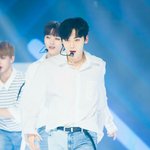 [<b>황민현</b>] ㅌㅅㅌ뉴스 미쳤어