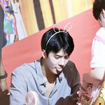 [세훈] 170815 <b>부산</b> 팬사인회 고화질3