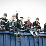 [방탄소년단] 새벽에 <b>입</b>덕위기라고 주절주절 글 쓴 사람인데
