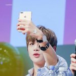 [강다니엘] <b>당장</b> 이 셀카를 풀어라