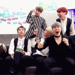 [방탄소년단] 이삐들 <b>TV</b> 야구 생중계에