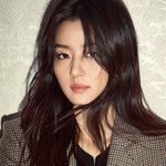 최근에 옷빨 장난 아닌 전지현ㅎㄷㄷㄷ