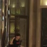 [윤지성] 오늘 팬싸 <b>멜빵</b>이래