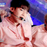 [박우진] 마지막에 눈 돌리는거 봐