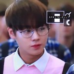 [박지훈] 와... 윙 공항패션
