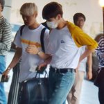 +) 네...저 <b>입</b><b>덕</b> 한듯요..^^방금 엔터보고 온 <b>사람</b>입니다.