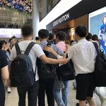 [윤지성] 왜 지성이가 애들 <b>케어</b>해줘야 해?