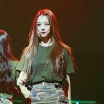설리개이쁘네