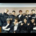 [뉴이스트] 2012년 아이돌홍수속 살아남은 네 <b>팀</b>에 합류한 뉴이스트