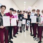 [워너원] <b>팬</b>톡은 워너원11인을 <b>사랑</b>합니다