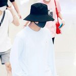 [방탄소년단] 태형이 목 무슨<b>일</b>이야???