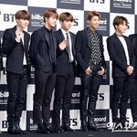 [EXO] 방탄소년단,9월18일 컴백'新<b>세계관</b> 시작'