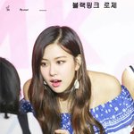 요즘들어 부쩍 <b>매혹적</b>인 여돌 미모