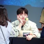 깨끗한 워너원 팬톡을 위해 정화 중입니다. 모두 <b>협조</b>부탁드립니다