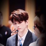 깨끗한 워너원 팬톡을 위해 정화 중입니다. 모두 <b>협조</b>부탁드립니다
