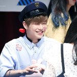 깨끗한 워너원 팬톡을 위해 정화 중입니다. 모두 <b>협조</b>부탁드립니다