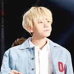 [백현] 백현이 <b>우유</b>에 퐁당 ㅋㅋ
