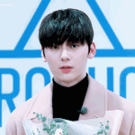[황민현] 미년단들아 이사진있는 <b>미녀</b>단 제발!!