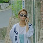 신세경 선글라스 예쁘네요!