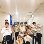 [강다니엘] 쇼챔 1위 <b>사진뜸</b>