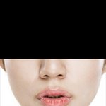 이 사진 얼굴이랑 <b>목색</b> 차이 많이 나?