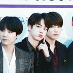 [방탄소년단] 이삐들 방<b>모닝</b>~~!!오늘 예판이닷!!!!