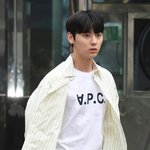 [황민현] <b>험난</b>한 뮤뱅 출근길 속 빛나는 우리 황제님